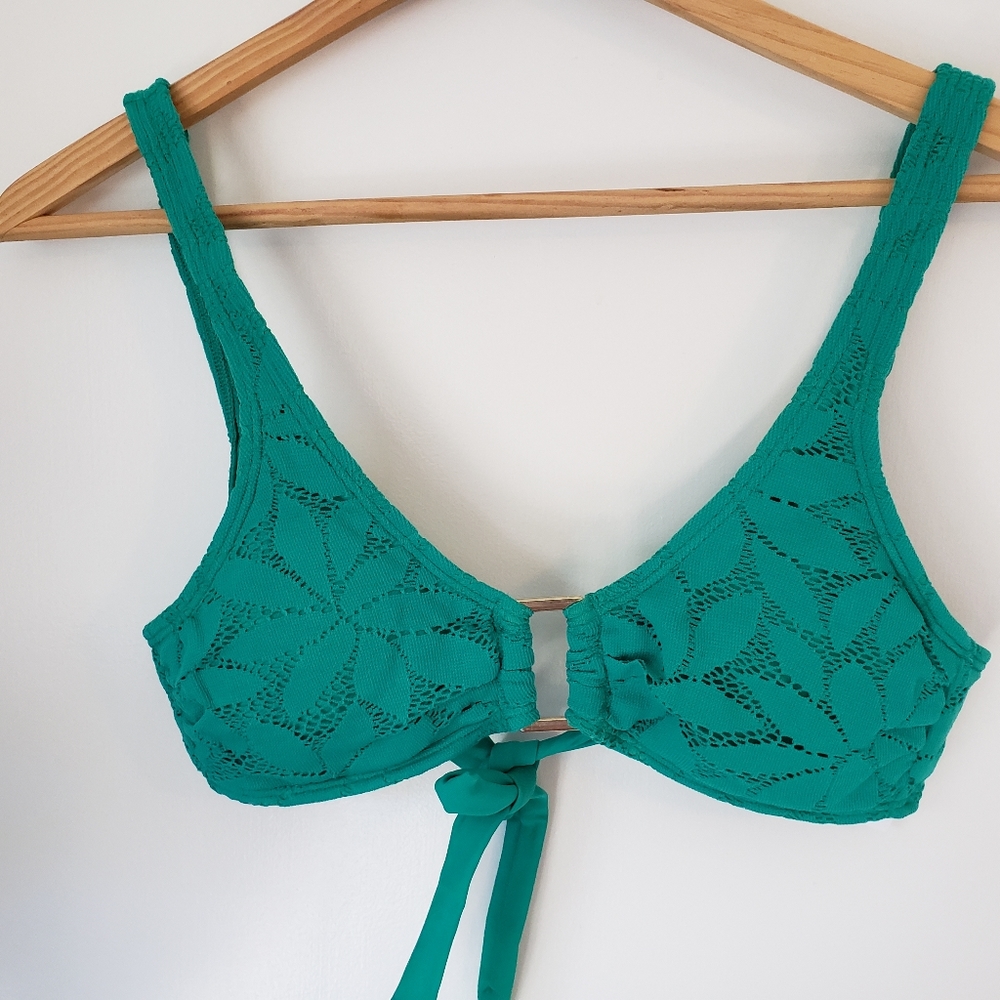 Aerie Knit Bikini Top size small NWT